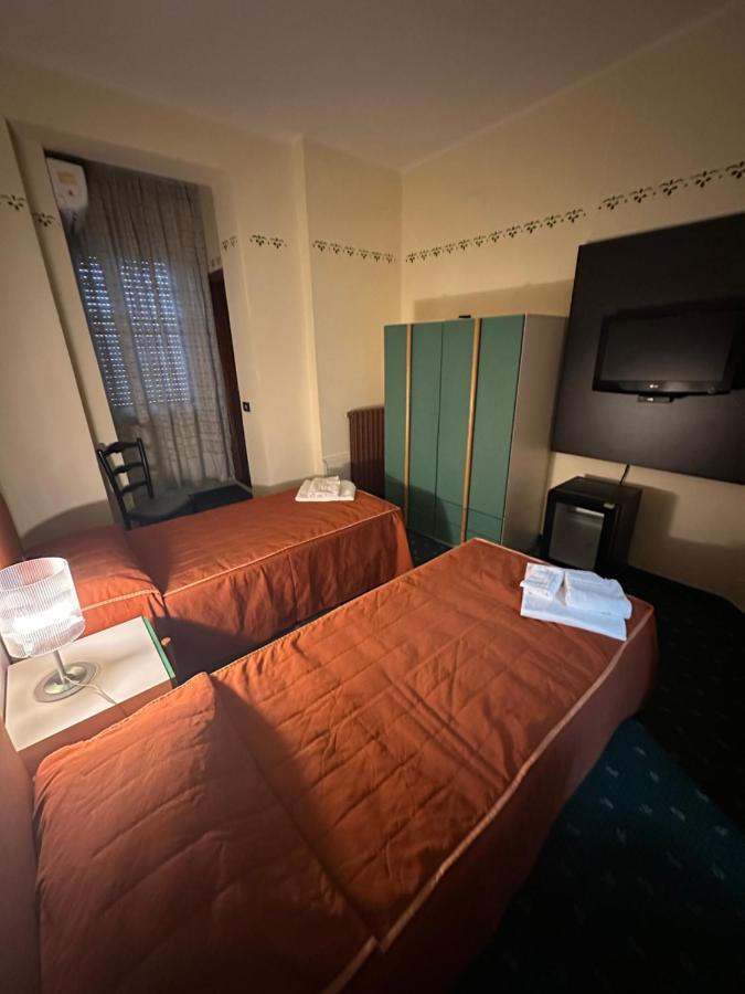 Hotel Atena 시로마리나 외부 사진