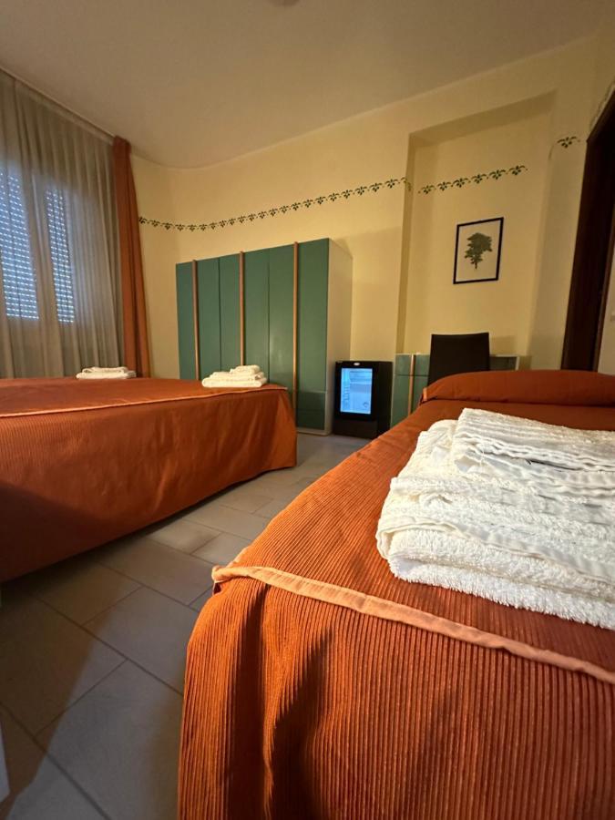 Hotel Atena 시로마리나 외부 사진