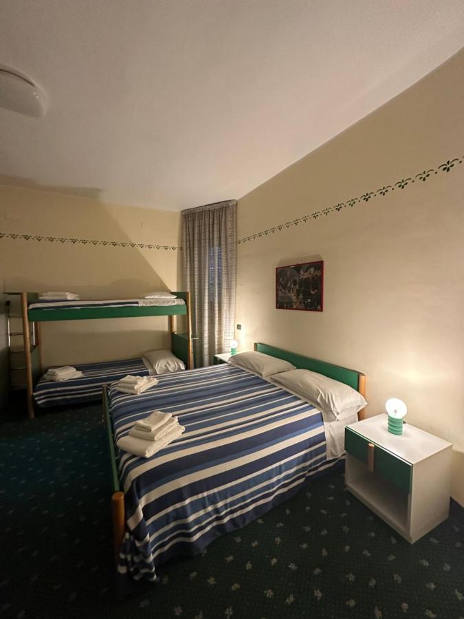 Hotel Atena 시로마리나 외부 사진