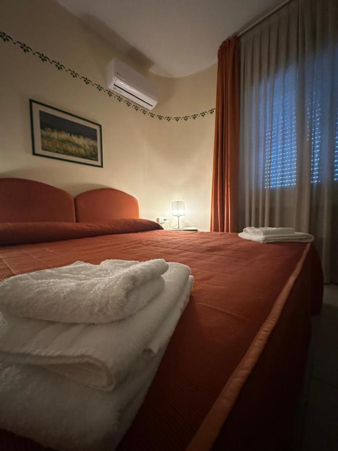 Hotel Atena 시로마리나 외부 사진