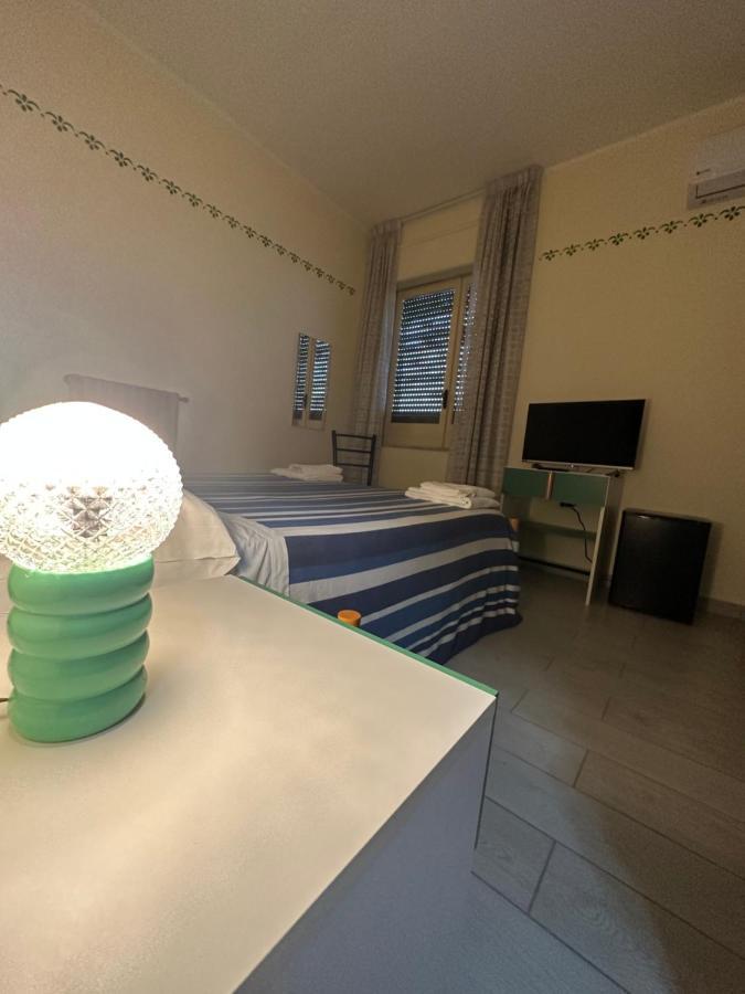 Hotel Atena 시로마리나 외부 사진