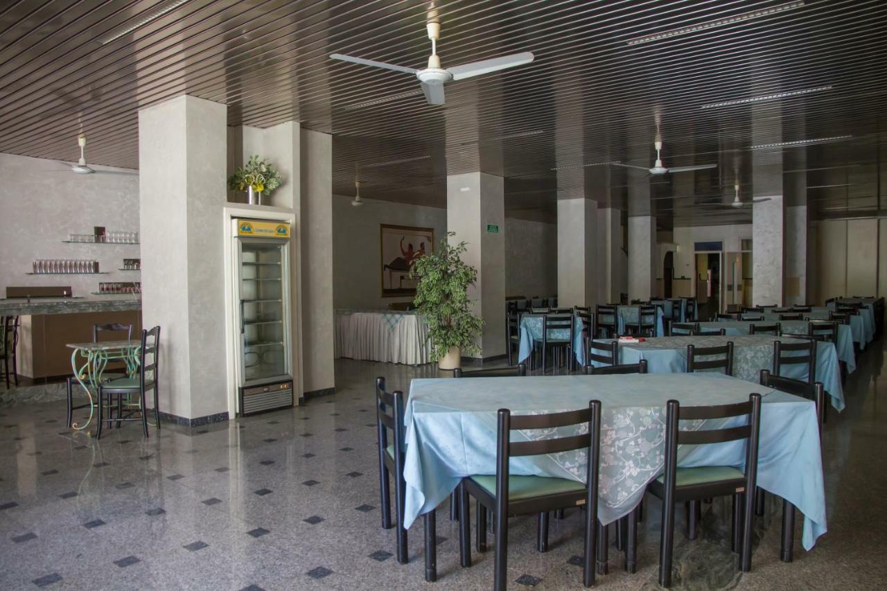 Hotel Atena 시로마리나 외부 사진