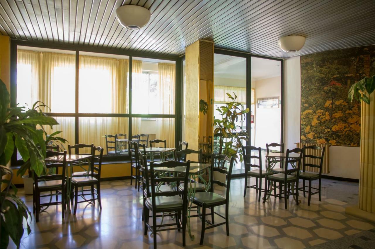 Hotel Atena 시로마리나 외부 사진
